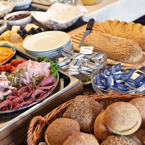 tagselvbord på restaurant